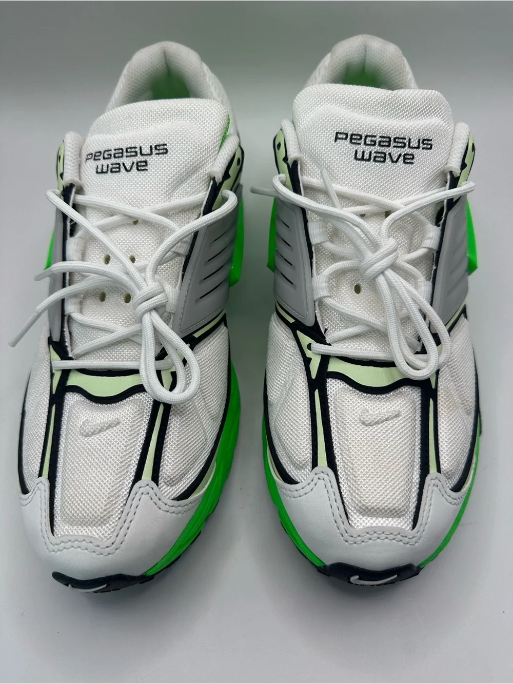 Nike Air Pegasus Wave White Green Strike Black IB0612-103 Men’s Size 10